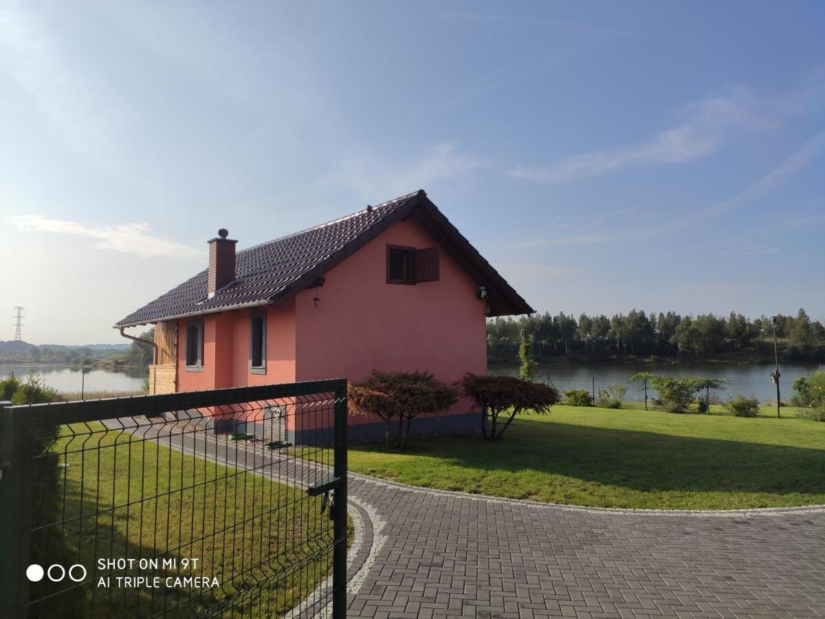 Willa Rozowy Domek Rakowice Male Exterior photo